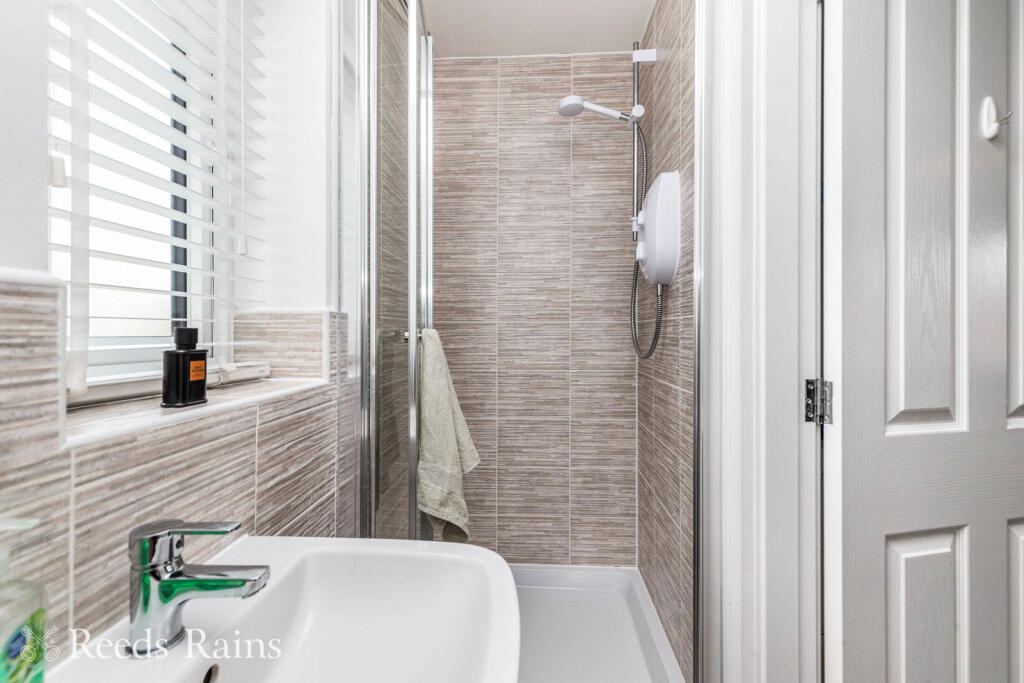 En-Suite 2