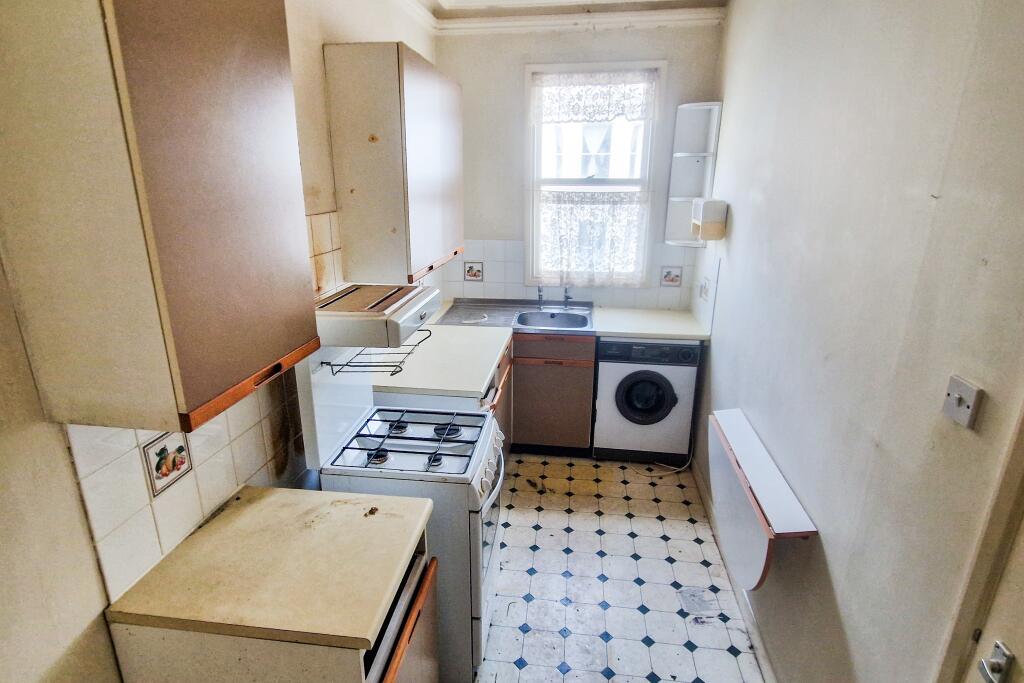 Flat 2, 38 Lansdowne Street, Hove, BN3 1FR