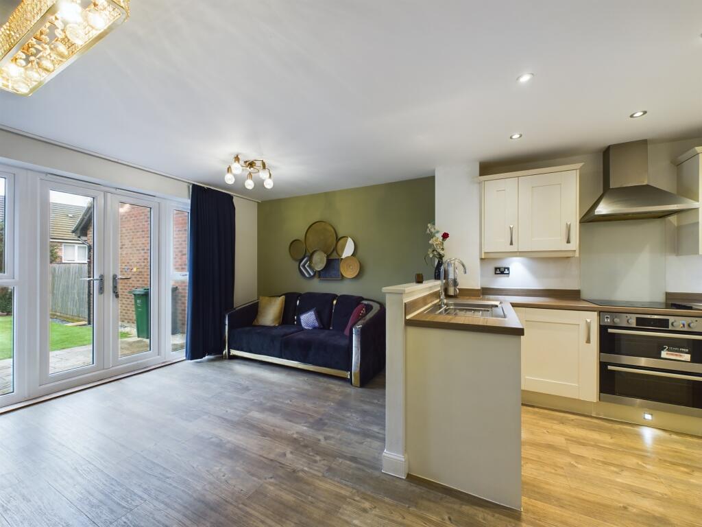 Living Kitchen Area