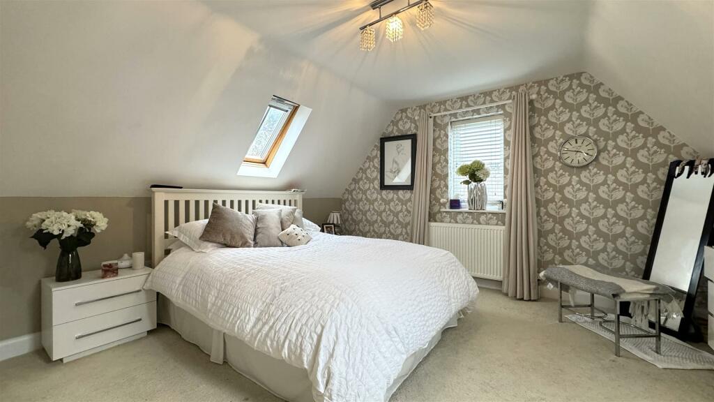 bedroom one.jpg