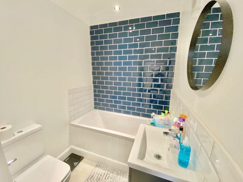 The En Suite
