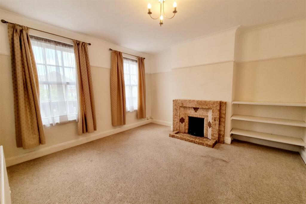 FRONT RECEPTION ROOM: