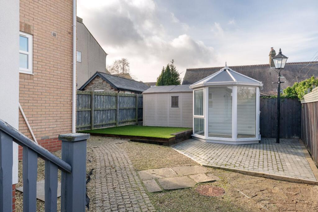 Garden/Decking