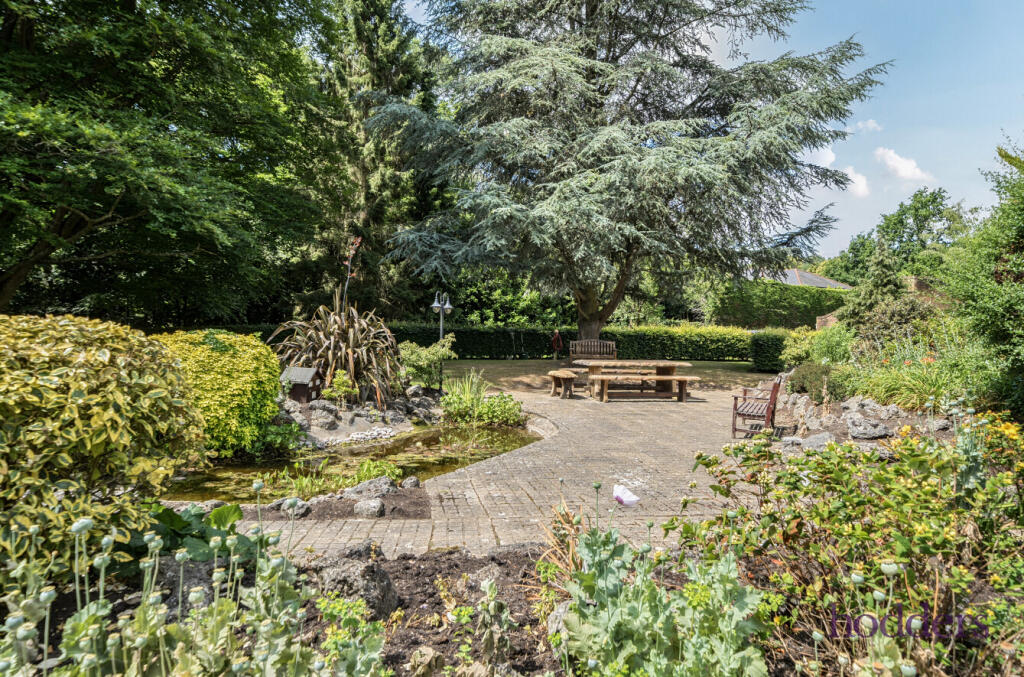 d2e430d6-1aa6-477...