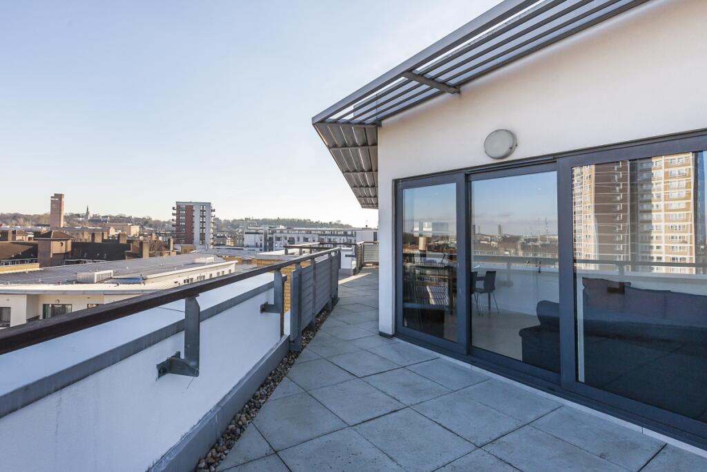 Terrace (2)