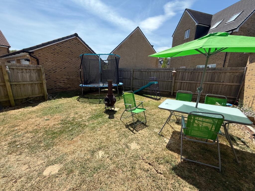 Enclosed Garden Aspect 2