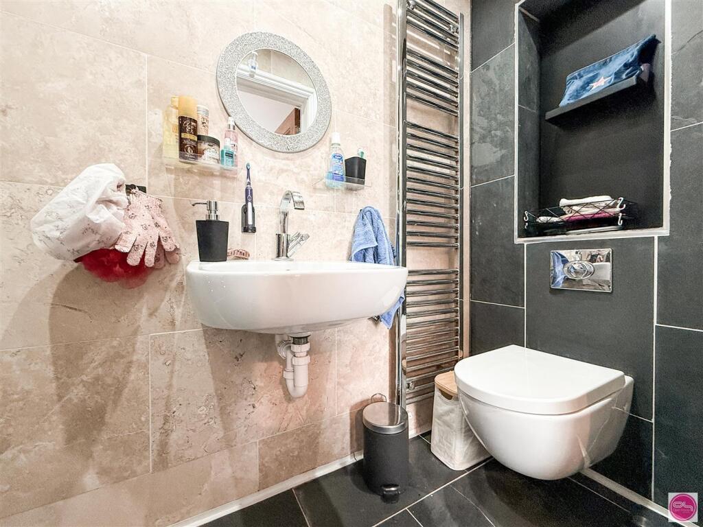 Newhall Road (9).jpg