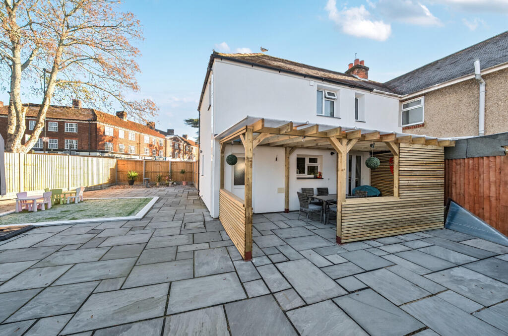 1384177-12-692065...