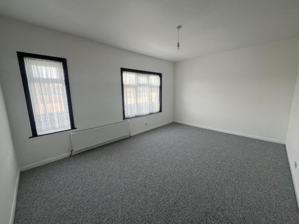Bedroom1.JPG