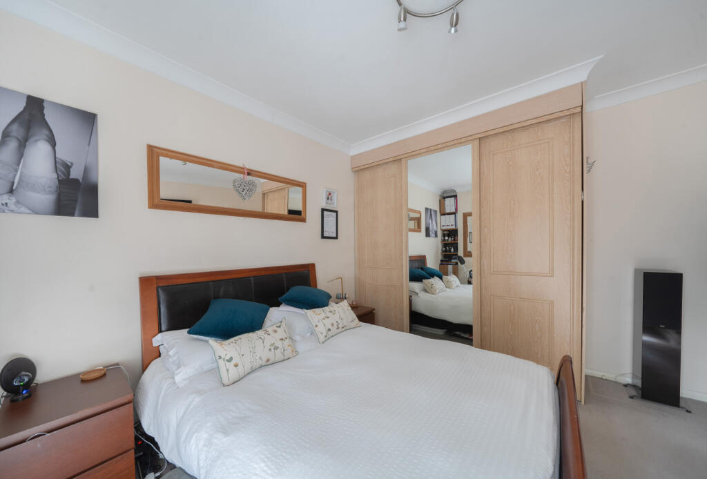 1347801-2-68b9a57...