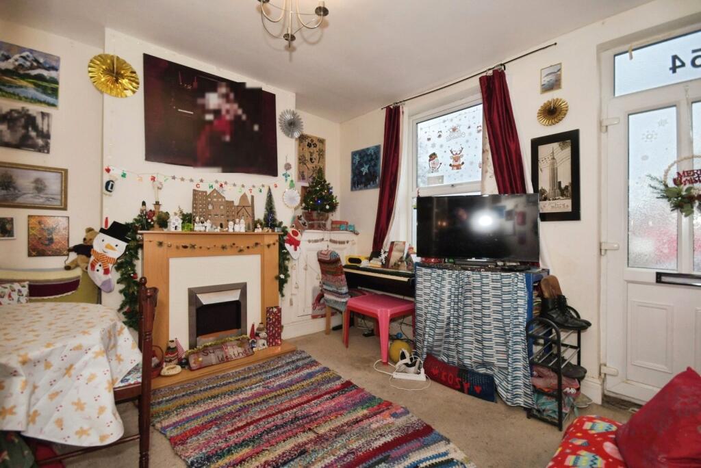 School Board Lane, Chesterfield, Derbyshire, S40