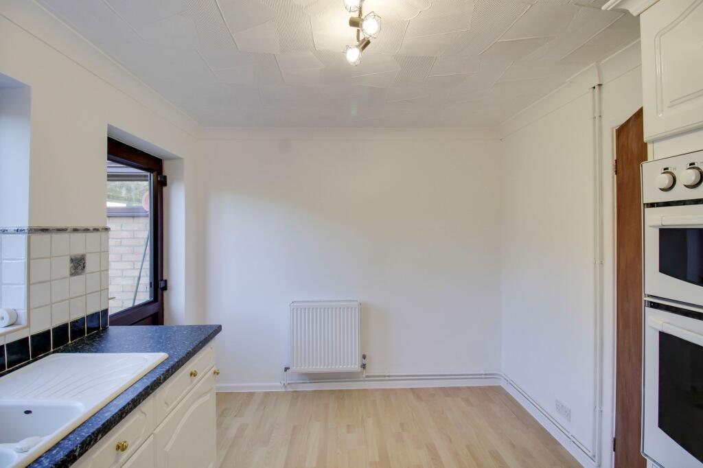 Kitchen / Breakfast Room