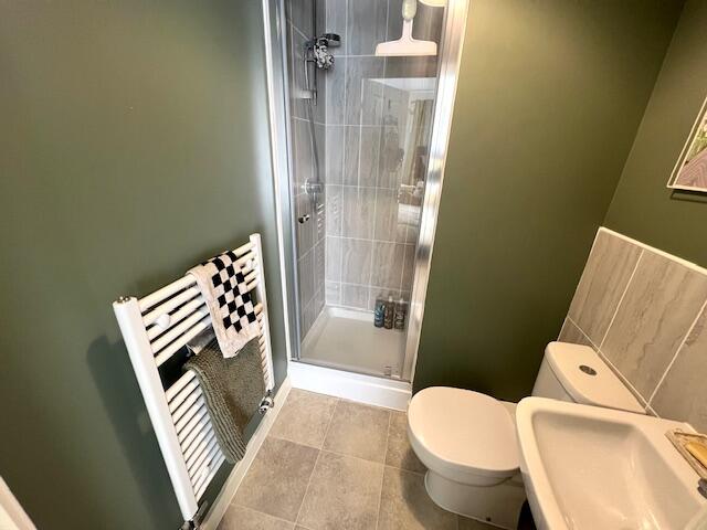 En-suite Bathroom