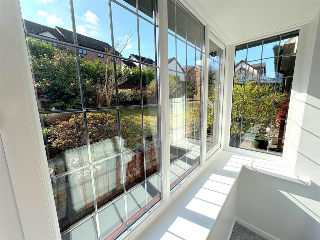 Lounge 1 Bay Window.jpg