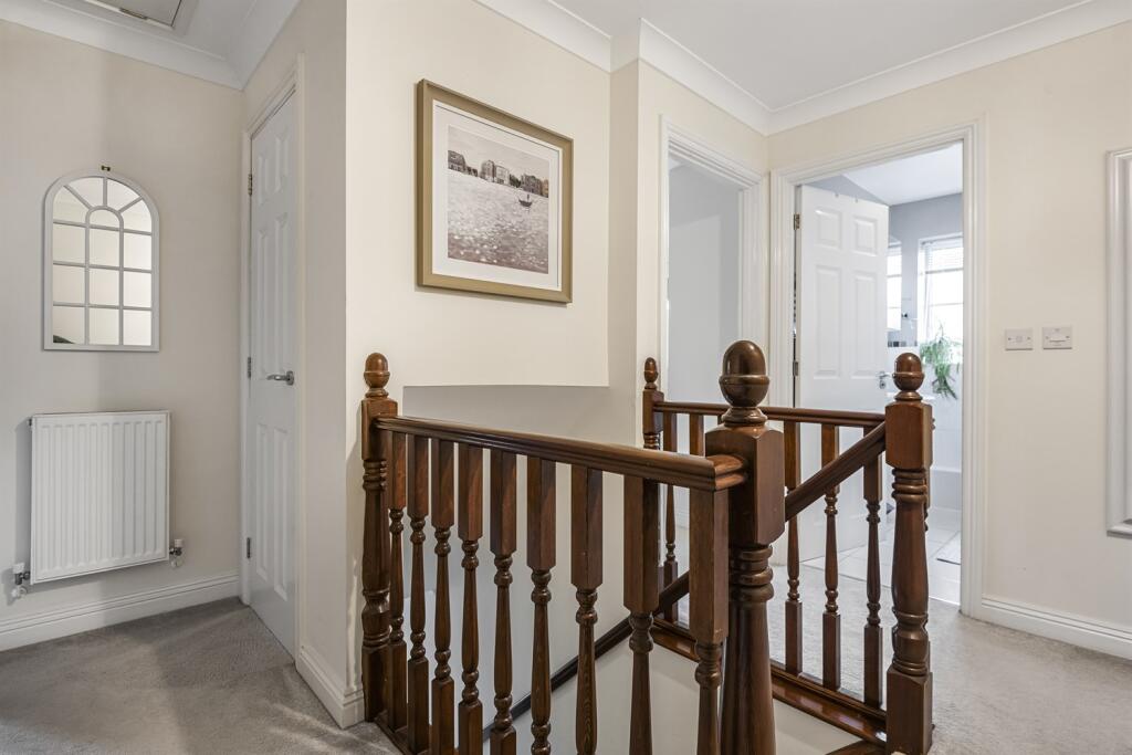 Montfort Gate, Caversham, Reading