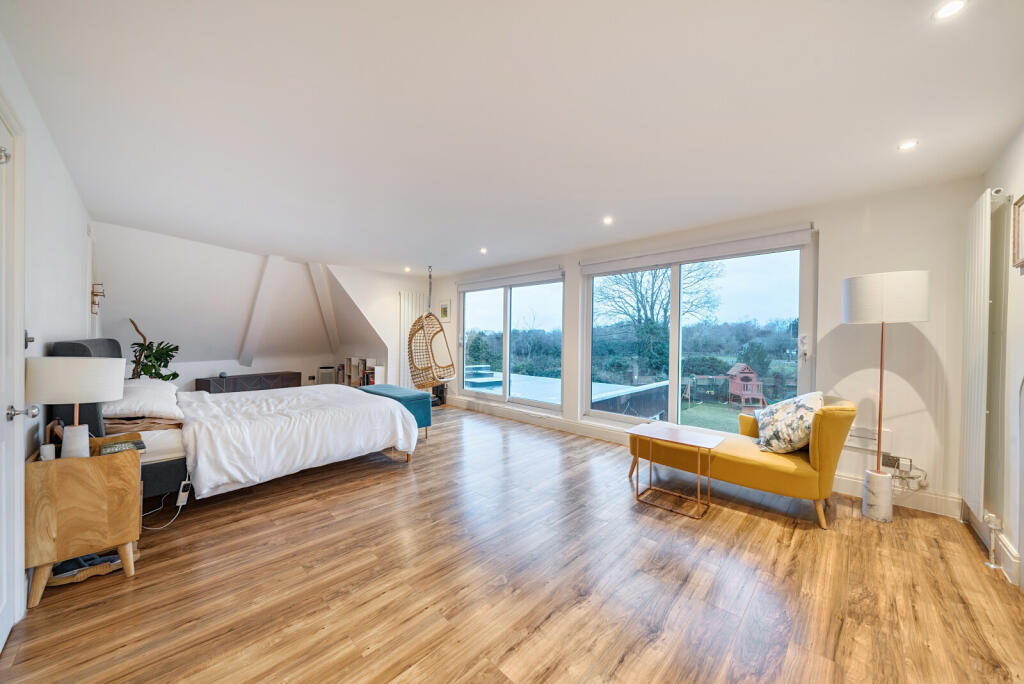 1388379-2-69403c7...