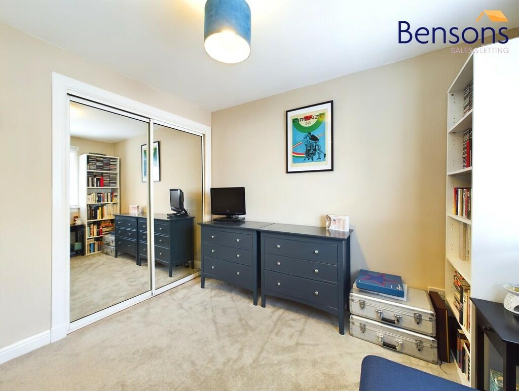 CAM01596G0-PR0260...