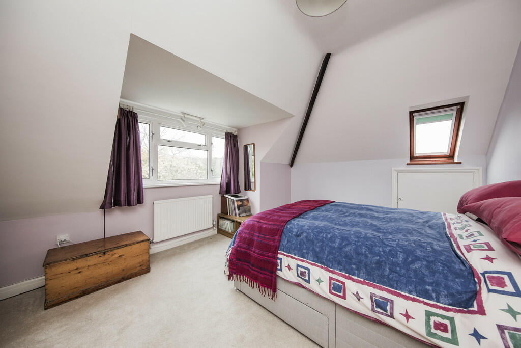 47 Bayham  - bed ...