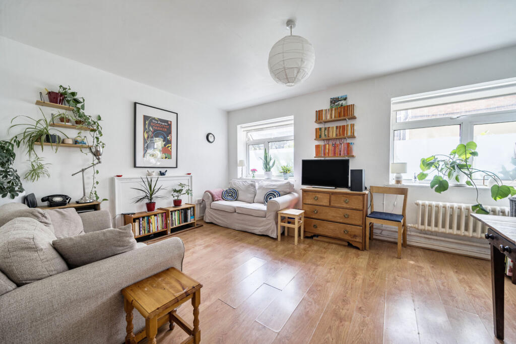 1313851-12-686cf4...