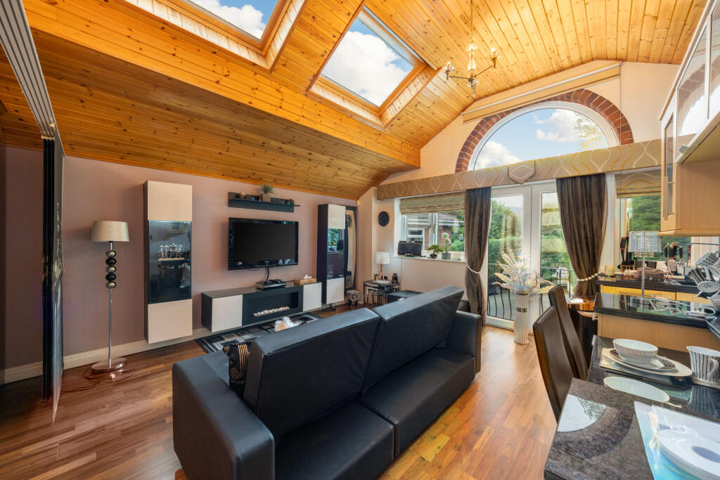 20240816-1114_Maison Haus - The Heights, Bentmeado