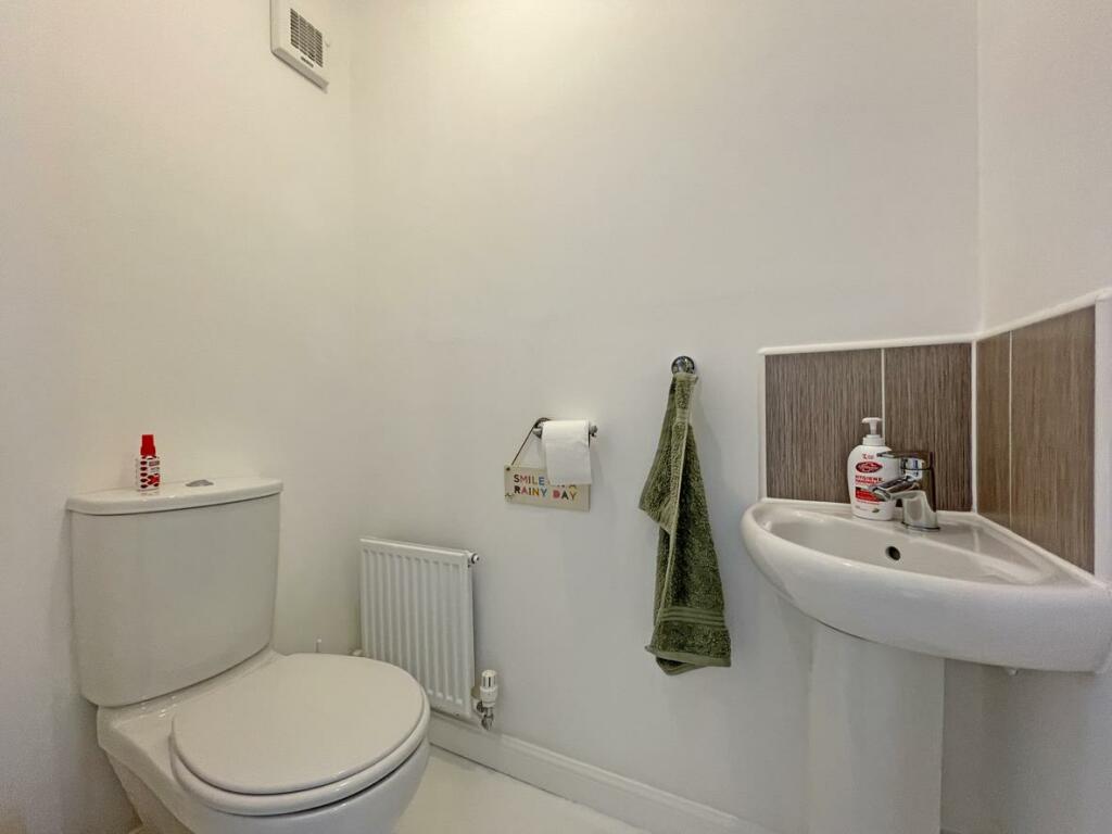 Efford Road 86 - WC.jpg