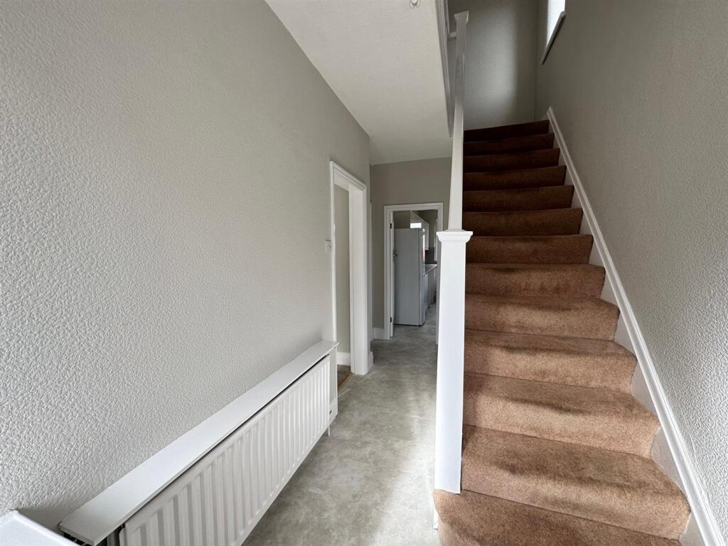 hallway.jpg