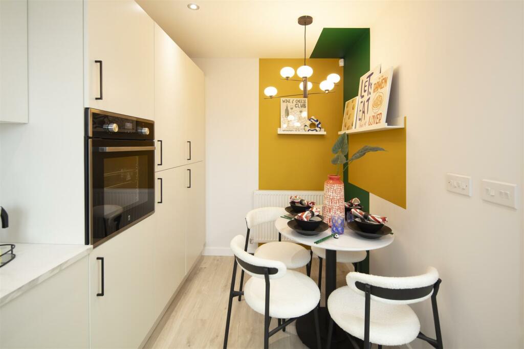 Kitchen/dining area