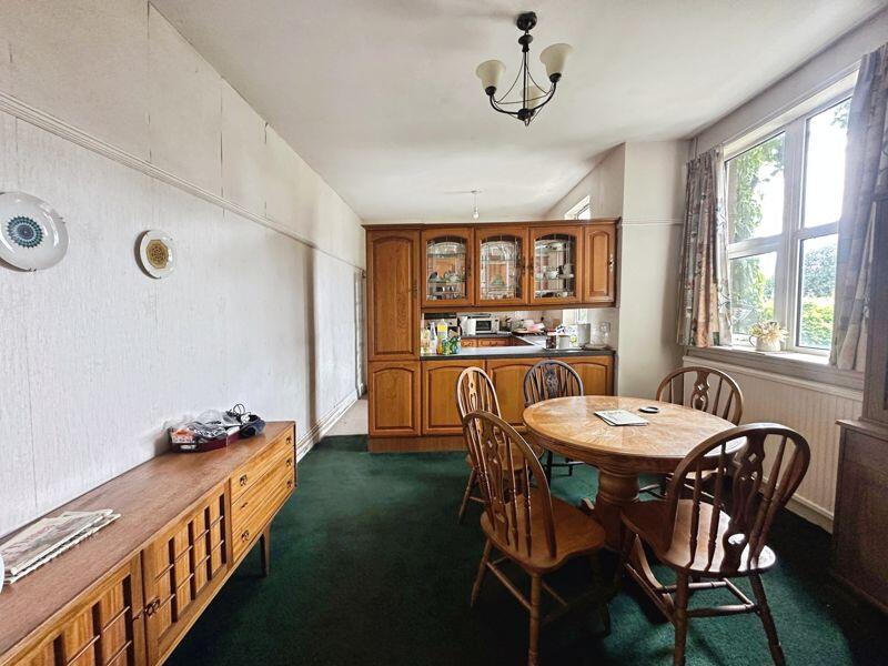 Kitchen Diner