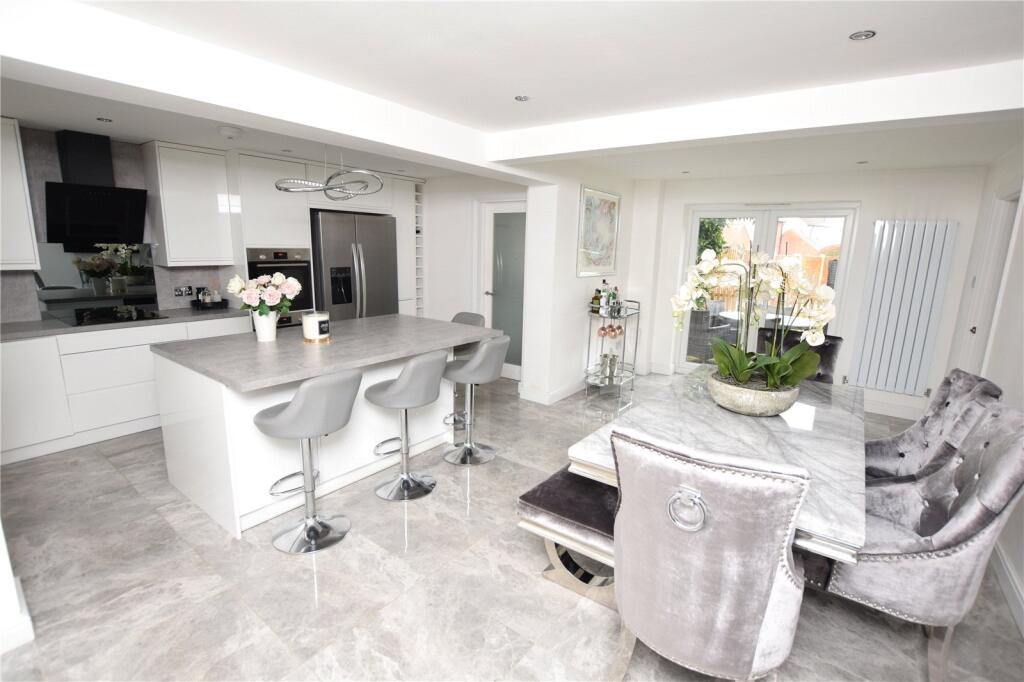 Kitchen/Family Room