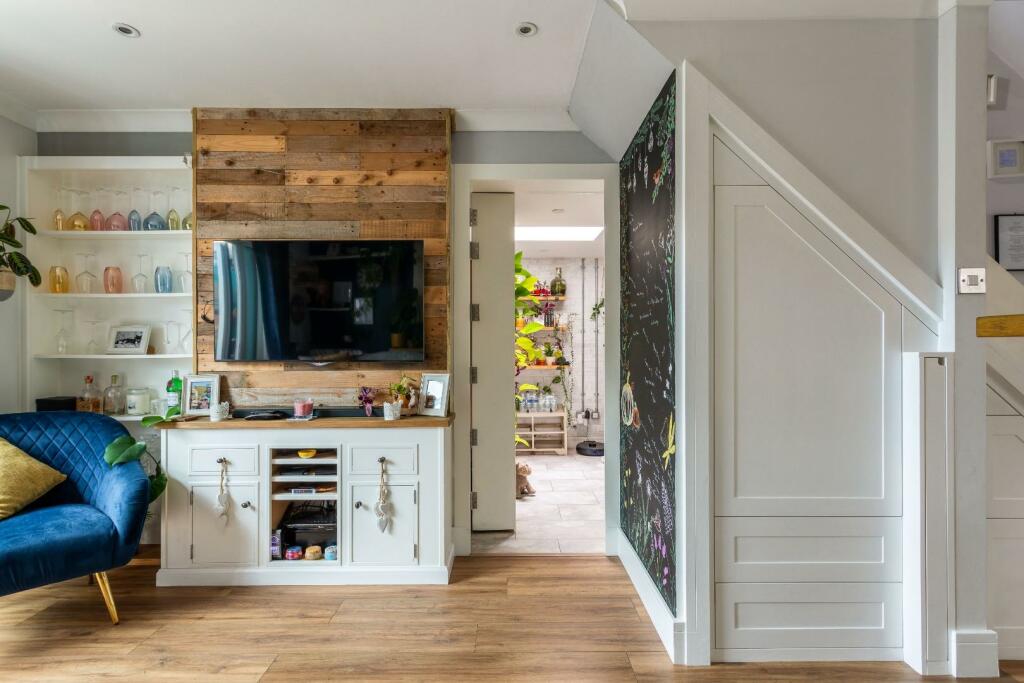 Wantley Hill Estate-14.jpg