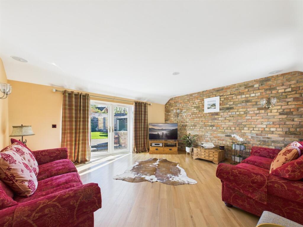 Living Room/Annex Room