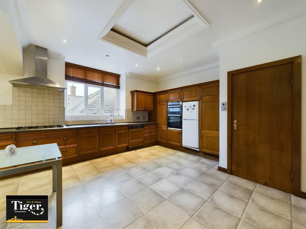 CAM03440G0-PR0199...