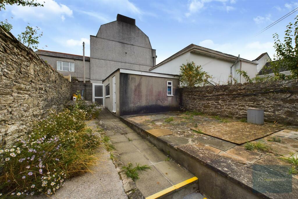 CAM02549G0-PR0220-ST