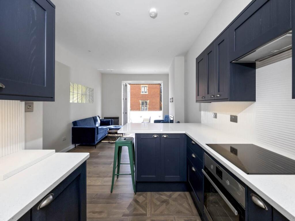 Kitchen 5