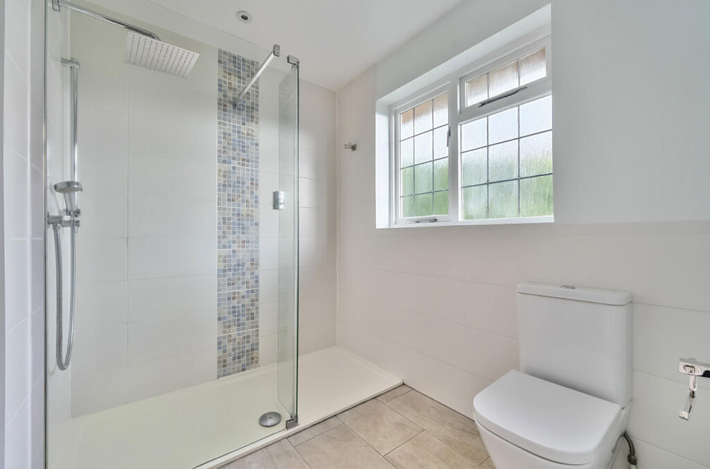 1315835-25-685d48...