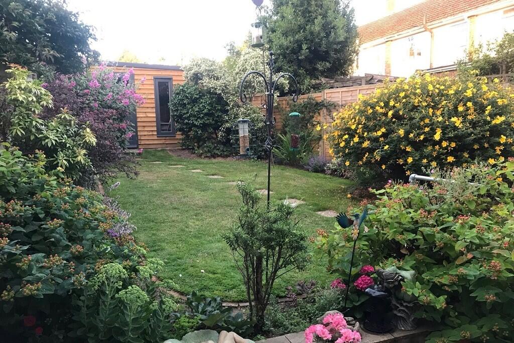 garden 1cropped