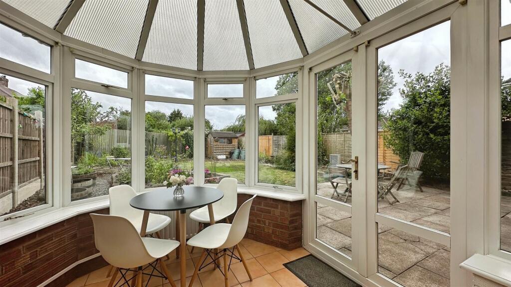 a22d4cb6--44EB-8800-3E1D077BCB9B-20484-000006CC4BE