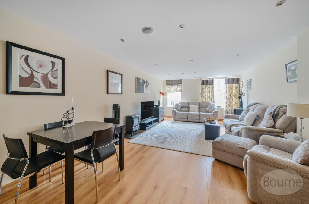 45c43513-3801-498...