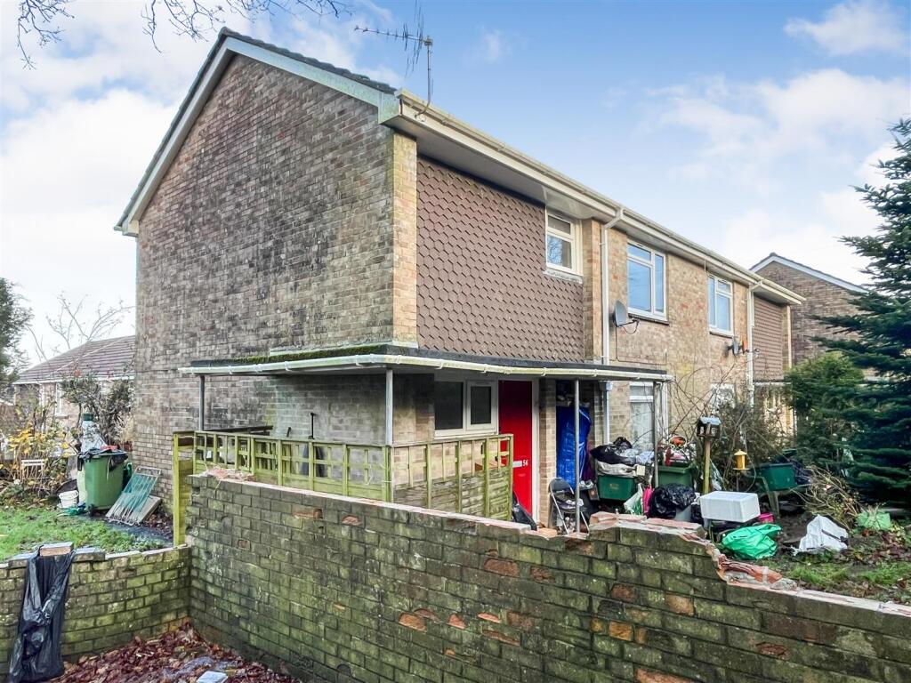 56, Cox Tor Road Tavistock, Devon, PL19 9JG | Holl