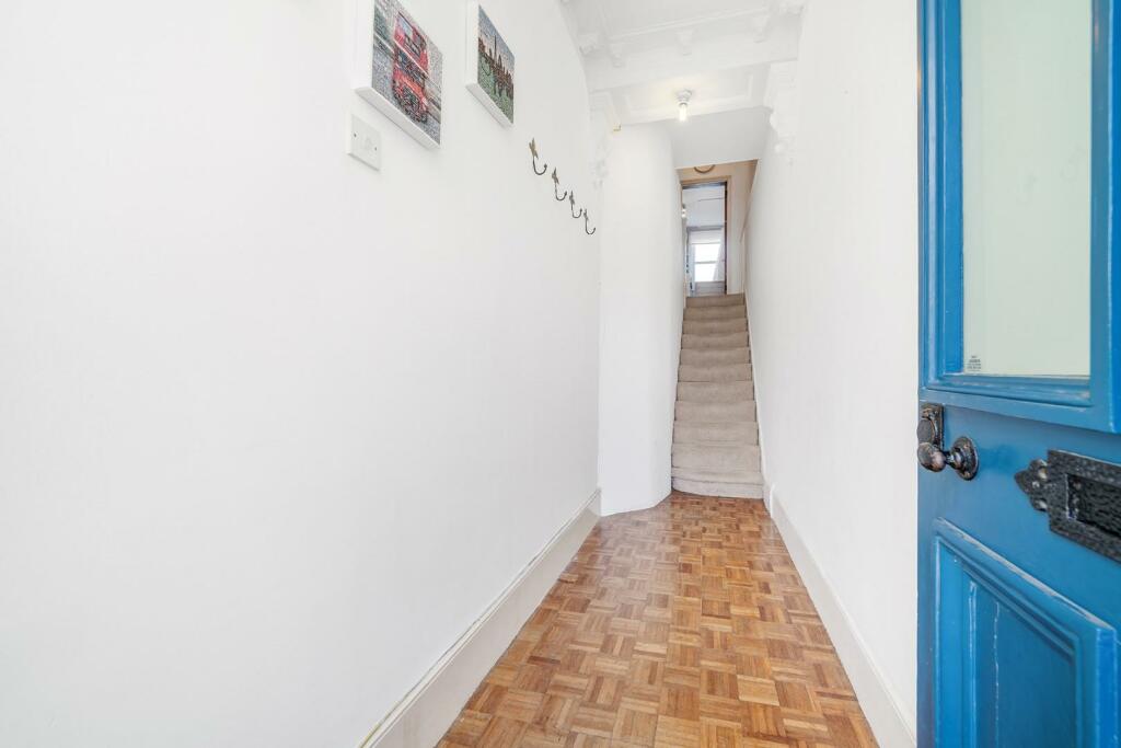 Private Entrance.jpg