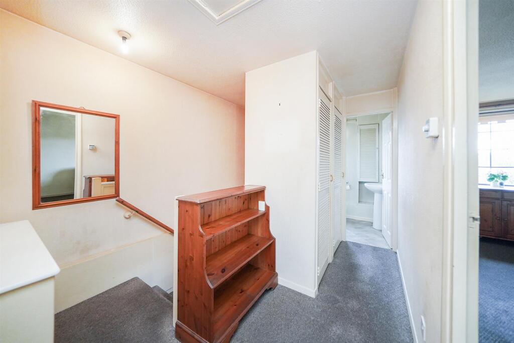 47 Stapleford Close-10_web.jpg