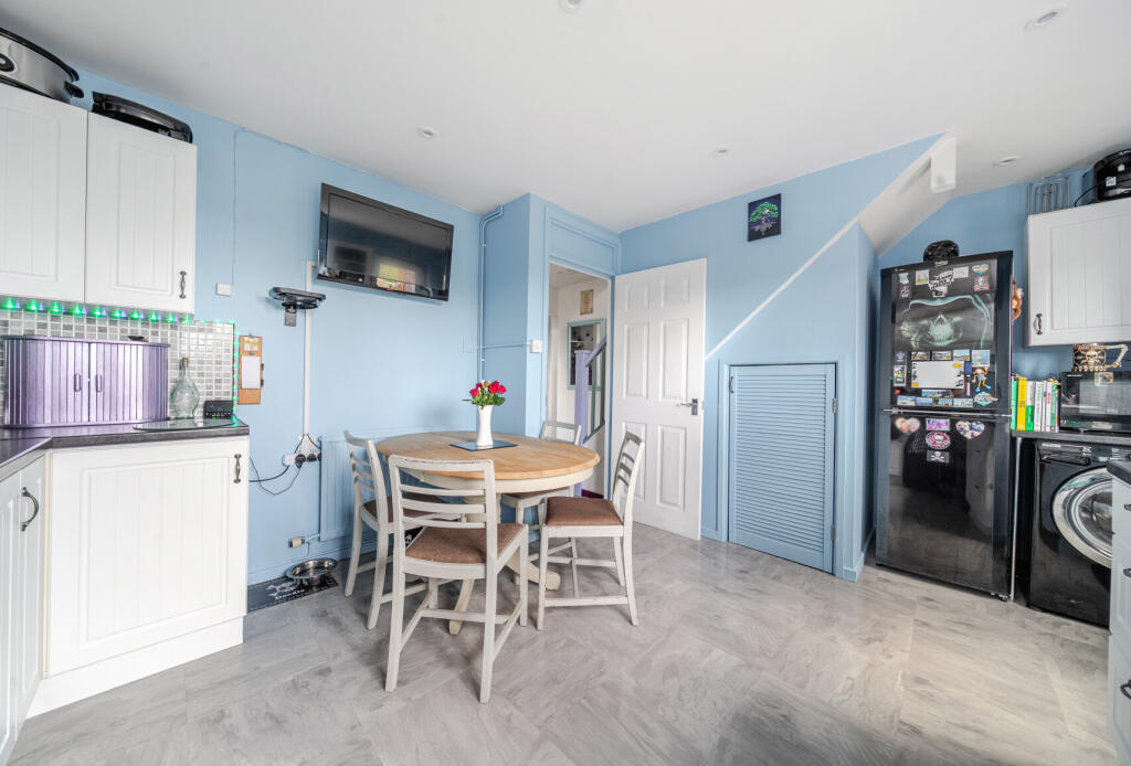 1331644-12-688b7c...