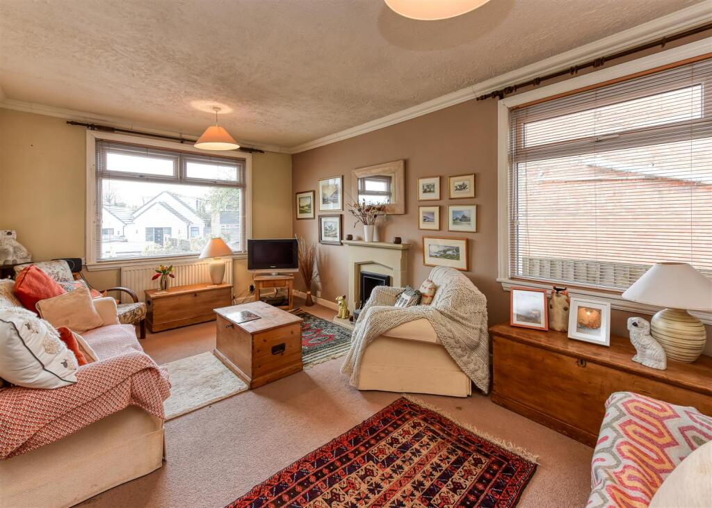 151 Trysull Road-Living Room.jpg