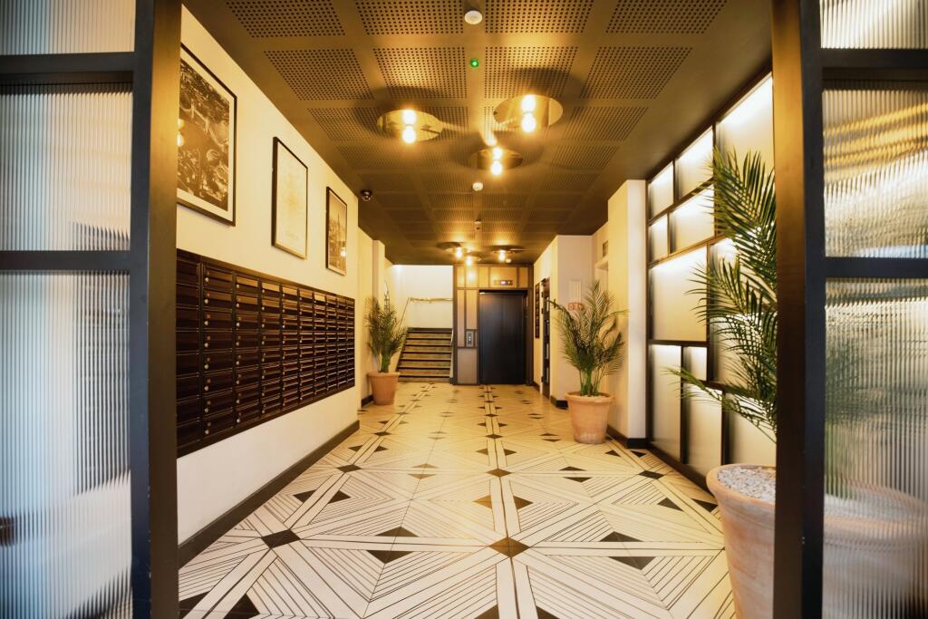Communal Entrance