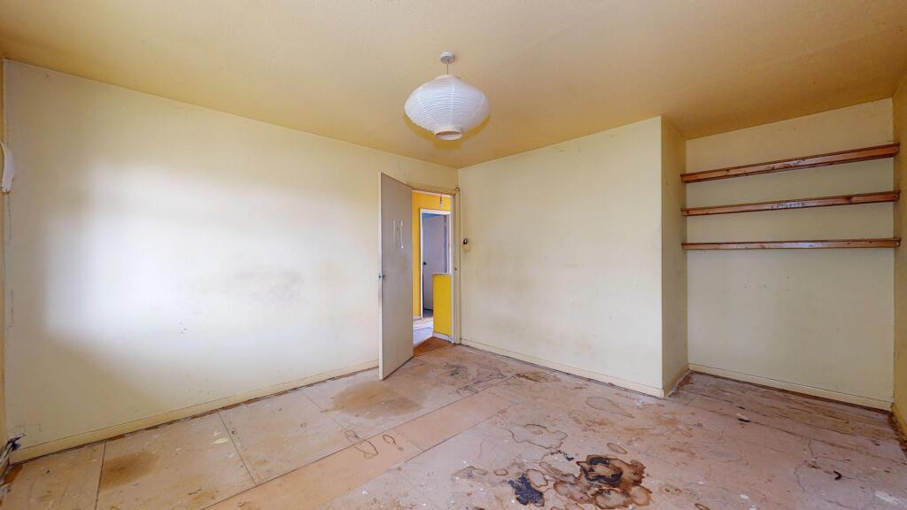 6 Coverack Close, Shirley, Croydon, CR0 7ND