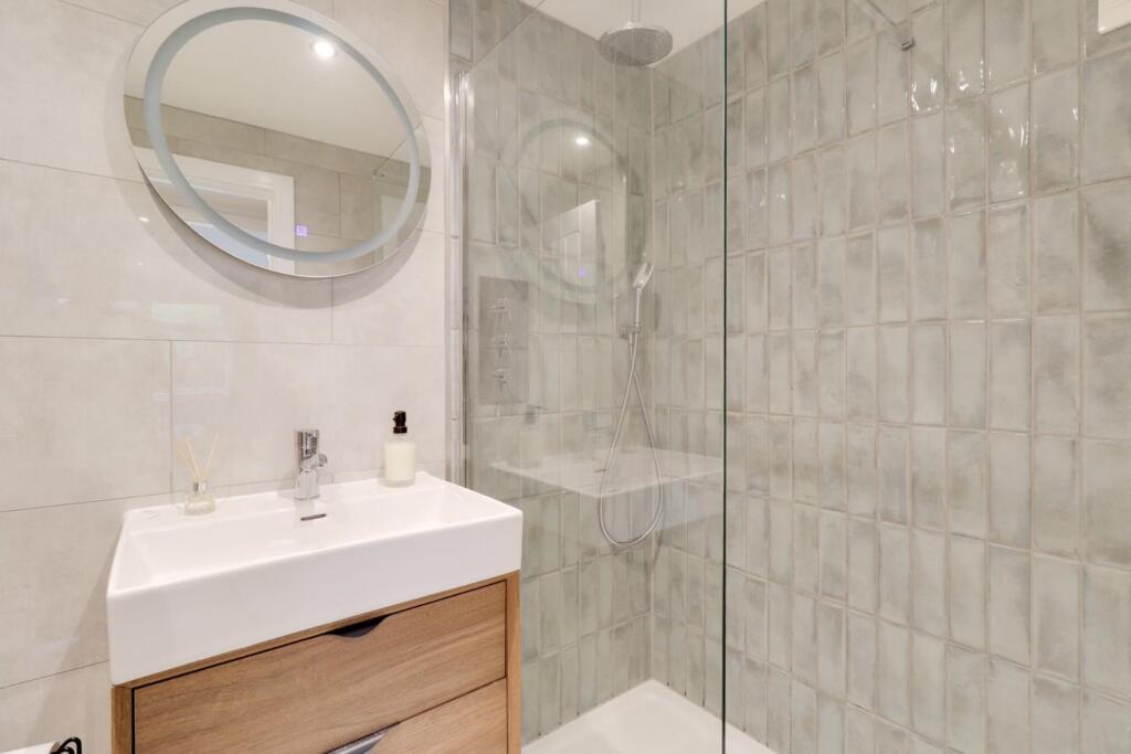 Bedroom One ES (2).jpg