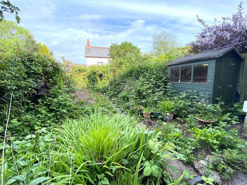 Photo 43