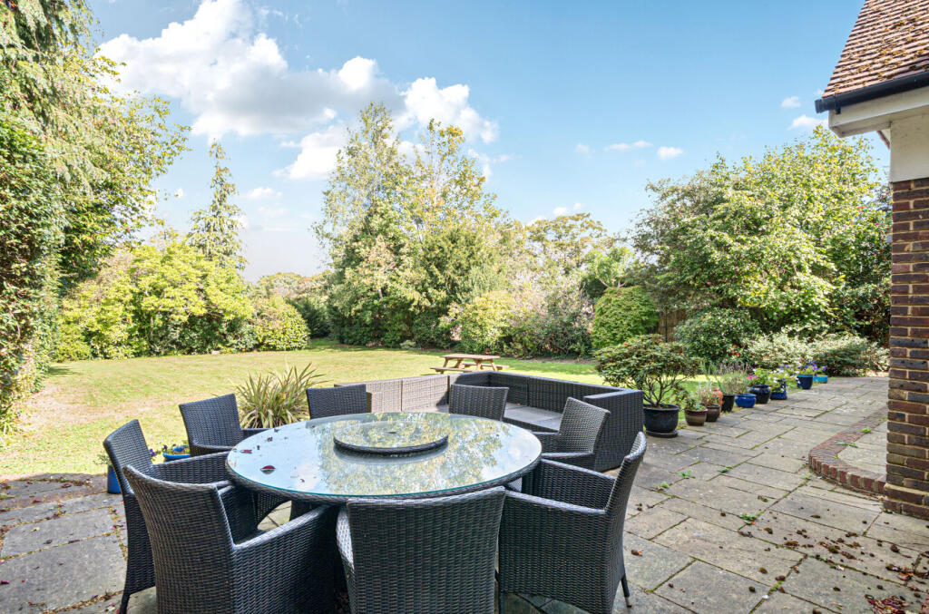 1355829-47-68d152...