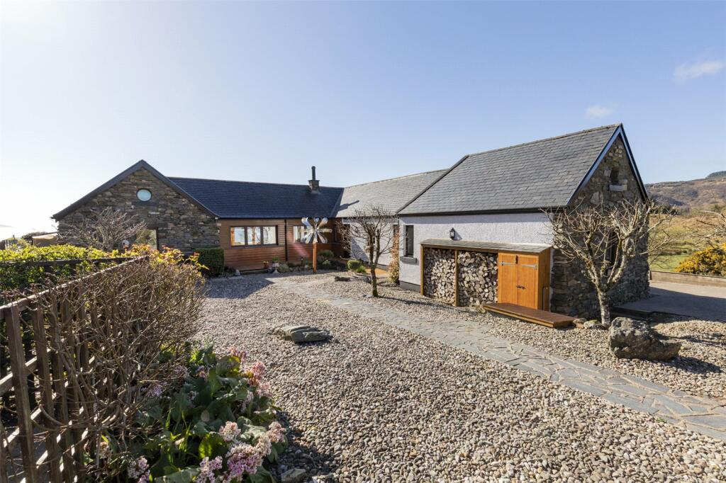 Rear Courtyard