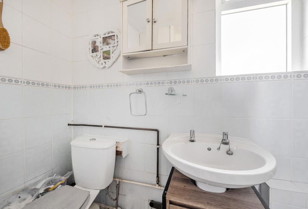 1313021-6-6853d57...